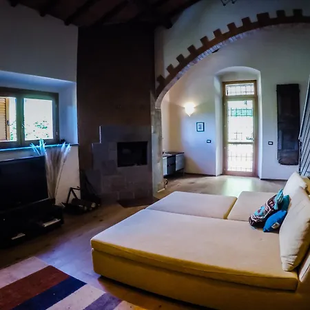 Holiday home Serene Country Residence, Mugello Near La Prunetina *